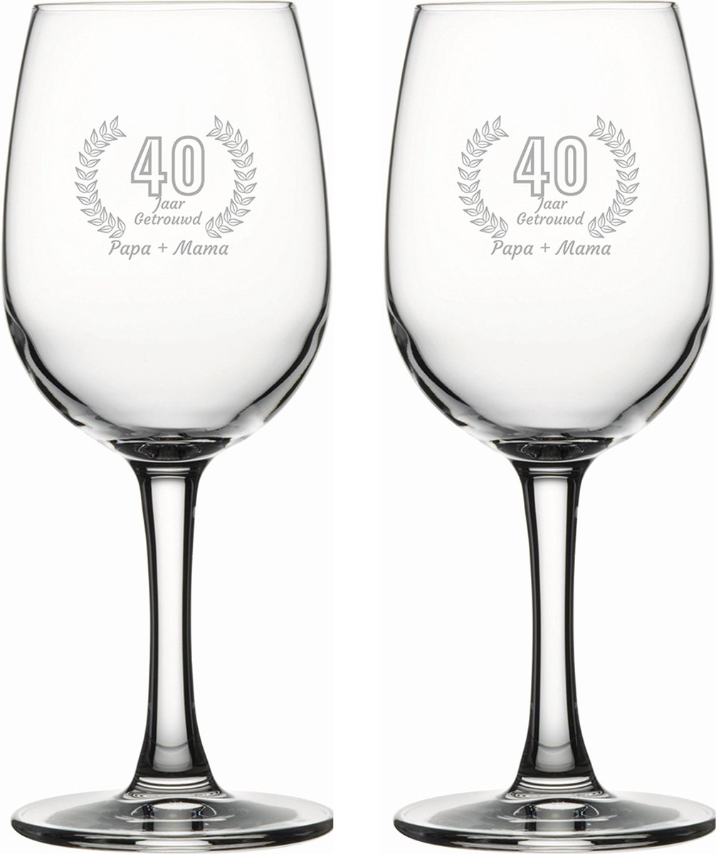 Gegraveerde set witte wijnglazen 26cl Papa + Mama 40 jaar getrouwd
