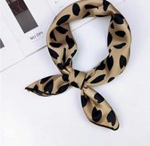 Stijlvolle Sjaal Camel met Zwarte Dierenprint / Leopard - Hoofdband - Sjaaltje - Bandana - Haarband | Satijn | Leopard - Dierenprint - Tijgerprint - Panterprint - Tijger - Panter  | Prachtige