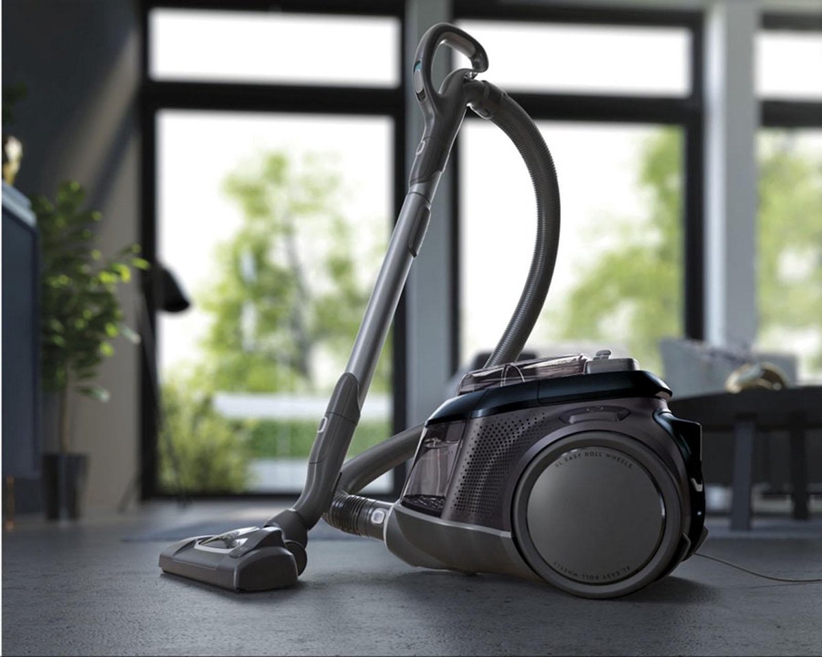 Aspirateur sans sac ELECTROLUX PURE C9 P-vendu en état d…