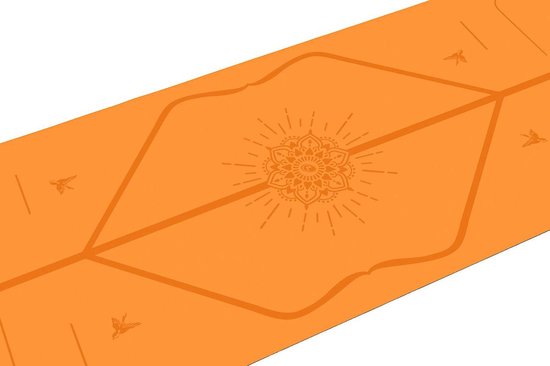 Liforme Yogamat - Oranje - 68 x 185 x 0,42 cm - Inclusief draagtas - Uitstekende Grip & Schokdemping - Zeer sterke en uiterst stabiele ondergrond voor alle yoga oefeningen - AlignForMe Systeem van Liforme — afbeelding 4