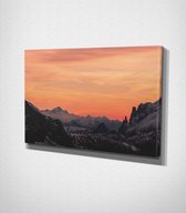 Sunset Over The Mountains Canvas - 60 x 40 cm - Landschap - Schilderij - Canvas - Slaapkamer - Wanddecoratie  - Slaapkamer - Foto op canvas