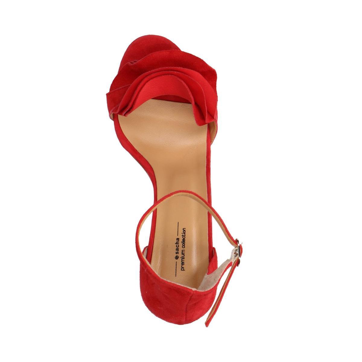 Rode sandalen met hak en ruffles | bol