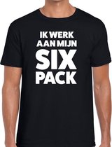 Ik werk aan mijn SIX Pack tekst t-shirt zwart heren XL