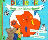 Oranje kat met blauwe vlekken, grijze kat met potloden voor het Dikkie Dik doe- en kleurboek.
