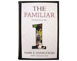Omslag van The Familiar 1 - The Familiar, Volume 1
