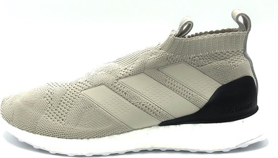 A16+ ultraboost hotsell