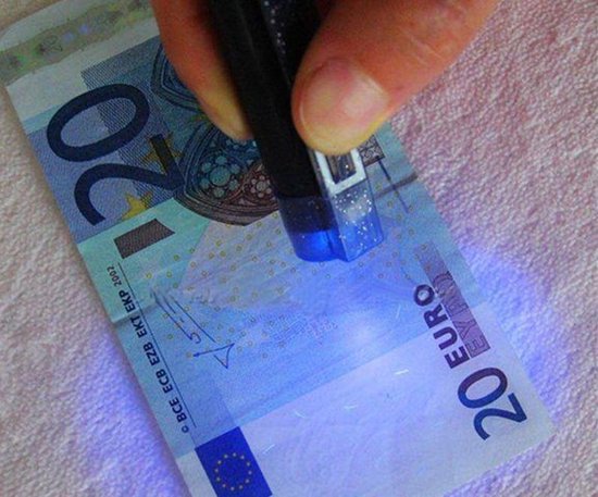 Vals geld detectiepen 2-in-1 UV - SmartphoneClip.nl | bol.com