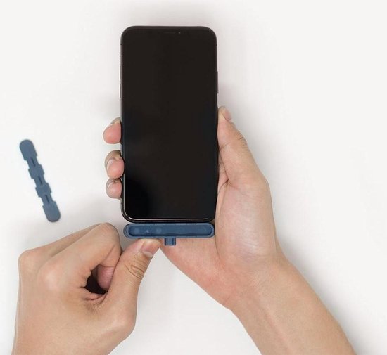 Mous Hybrid Glass Screen Protector (iPhone XR)