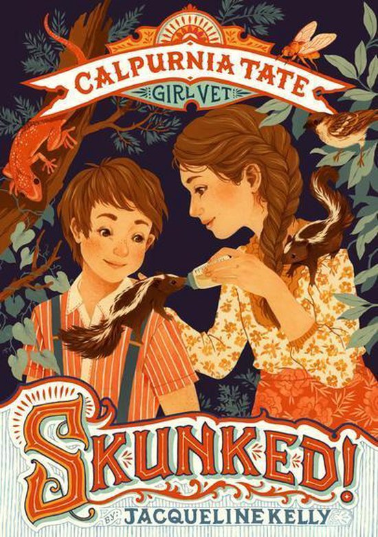 Boekcover: Meisje met vlecht geeft een skunk melk. Jongen met bretels kijkt toe. Salamander en vogels in de bomen.