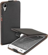 Zwart eco leather flipcase voor HTC Desire 825 hoesje