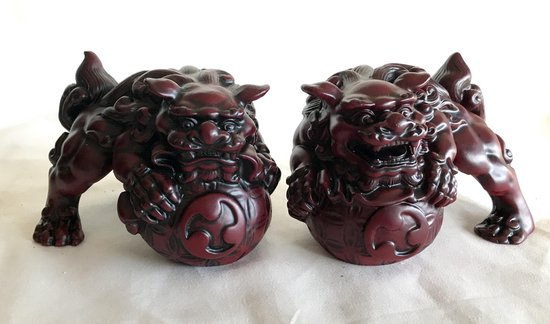 Feng Shui Fu-Honden Fu-dogs set van 2 stuks bruinrode 10x7x7cm