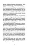 Roos' tante Lilian kijkt schuldig, met haar handen op haar schoot.