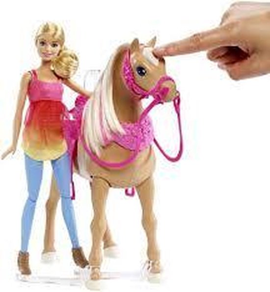 ader kortademigheid Barcelona Barbie en haar dansende paard | bol.com