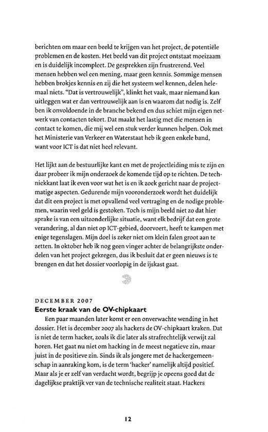 Een pagina met tekst uit een boek. Rechtsboven staat "12".