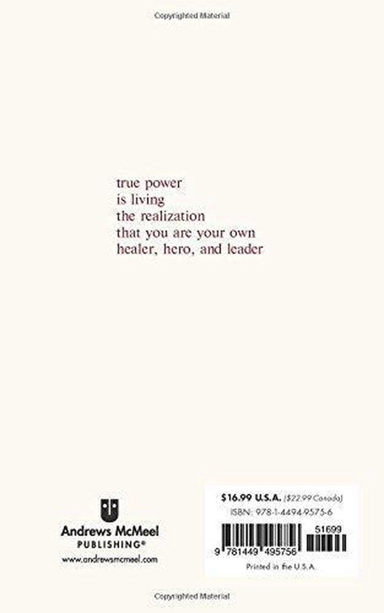 Boek met tekst: 'true power is living the realization that you are your own healer, hero, and leader'. Logo van Andrews McMeel Publishing.