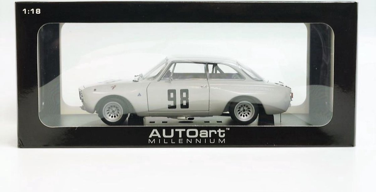 AUTOart Alfa Romeo Giulia GT Am Monza Hezemans #98 1970 1:18 | bol