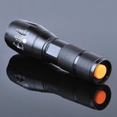 Militaire LED Zaklamp 3800 Lumen Zoomfunctie, TL360