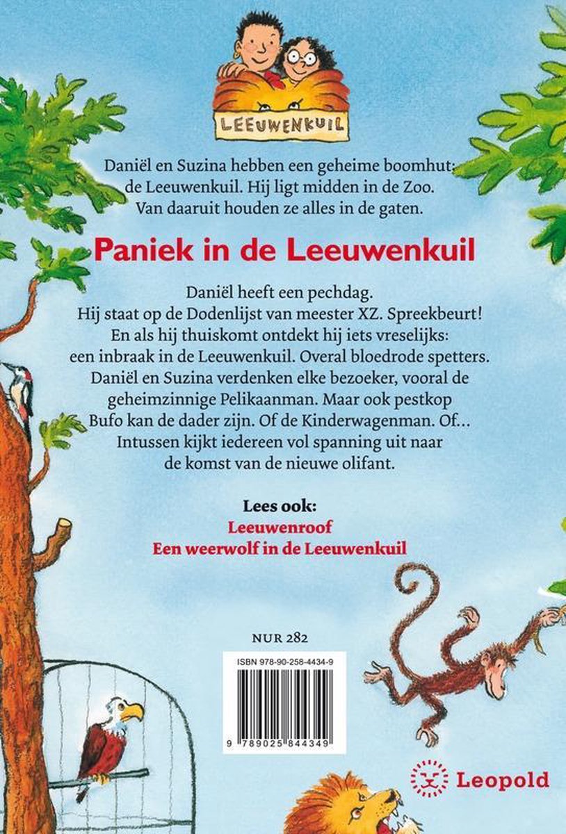 Achterflap van 'Paniek in de Leeuwenkuil' met illustraties van dieren en een beschrijving van het verhaal.
