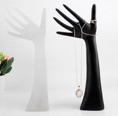 Sieraden display hand lang zwart ©Pippashop