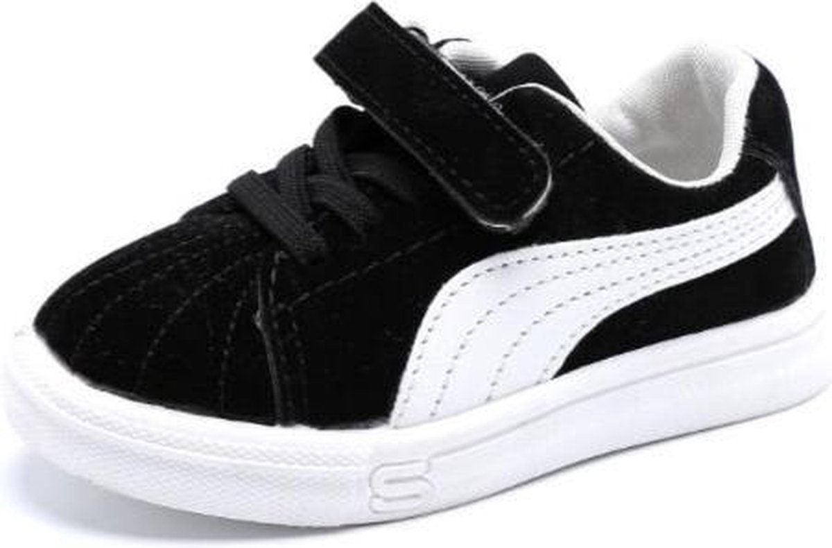 Baby Sneaker Smash Suede Black maat 22
