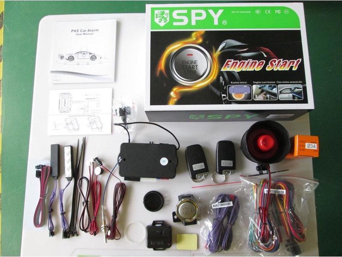 SPY Universele 1-weg auto alarm met start/stop knop en 2 afstandsbedieningen  | bol.com