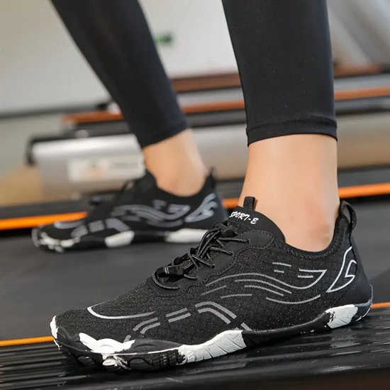 Waterschoenen Heren Sneakers Barefoot Schoenen Outdoor Strand Sandalen Upstream Aqua Schoenen Sneldrogend Rivier Zee Duiken Zwemmen kopen vanaf een prijs van 12