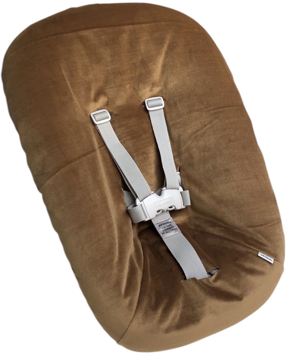 #33 Newborn hoes, Camel velours, Stokke Tripp Trapp. Ook geschikt voor Kidsmill Up.
