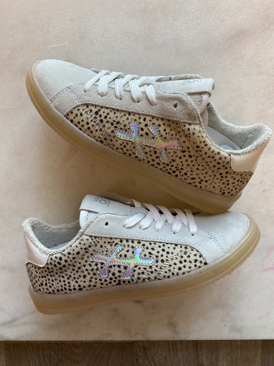 Hip sneaker laag cheetah maat 37