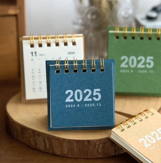 Foto: Mini bureaukalender 2025 compacte en eenvoudige pocket kalender draagbare desktop planner en kalendervoorraad voor werk en thuis