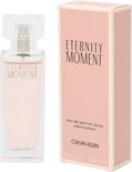 Calvin Klein Eternity Moment Eau de Parfum vaporisateur 30 ml dans une boîte rose pâle avec flacon.