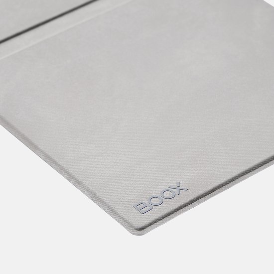 Close-up van de lichtgrijze, magnetische BOOX e-reader hoes met subtiel logo.