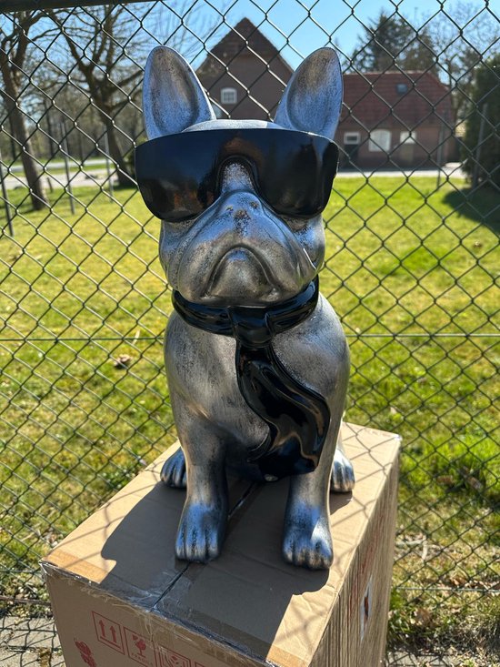 Statuette Bouledogue Français Goodyz - 60 cm de haut - avec lunettes - Couleurs Diverse - Argent vieilli
