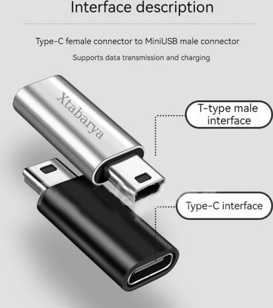 Zwarte en zilverkleurige adapter met mini-USB mannelijke naar USB-C vrouwelijke connector.