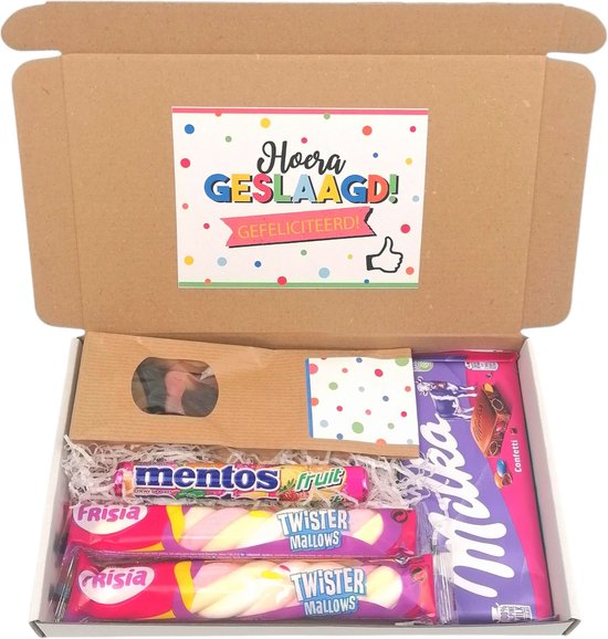Hoera Geslaagd - Gefeliciteerd - snoep cadeau - brievenbuspakketje - milka - winegum snoepmix - spek - mentos