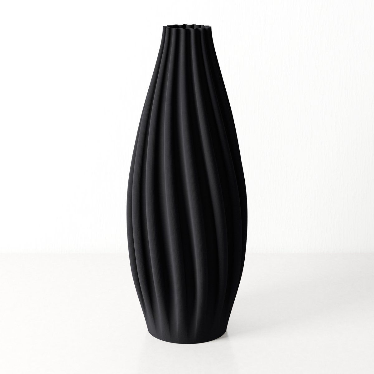 Fleuriek Grote Vaas Zwart - H50 cm - Luxe vaas voor zijden bloemen - Woonaccessoire van gerecycled plastic - Elegante kleurrijke vaas