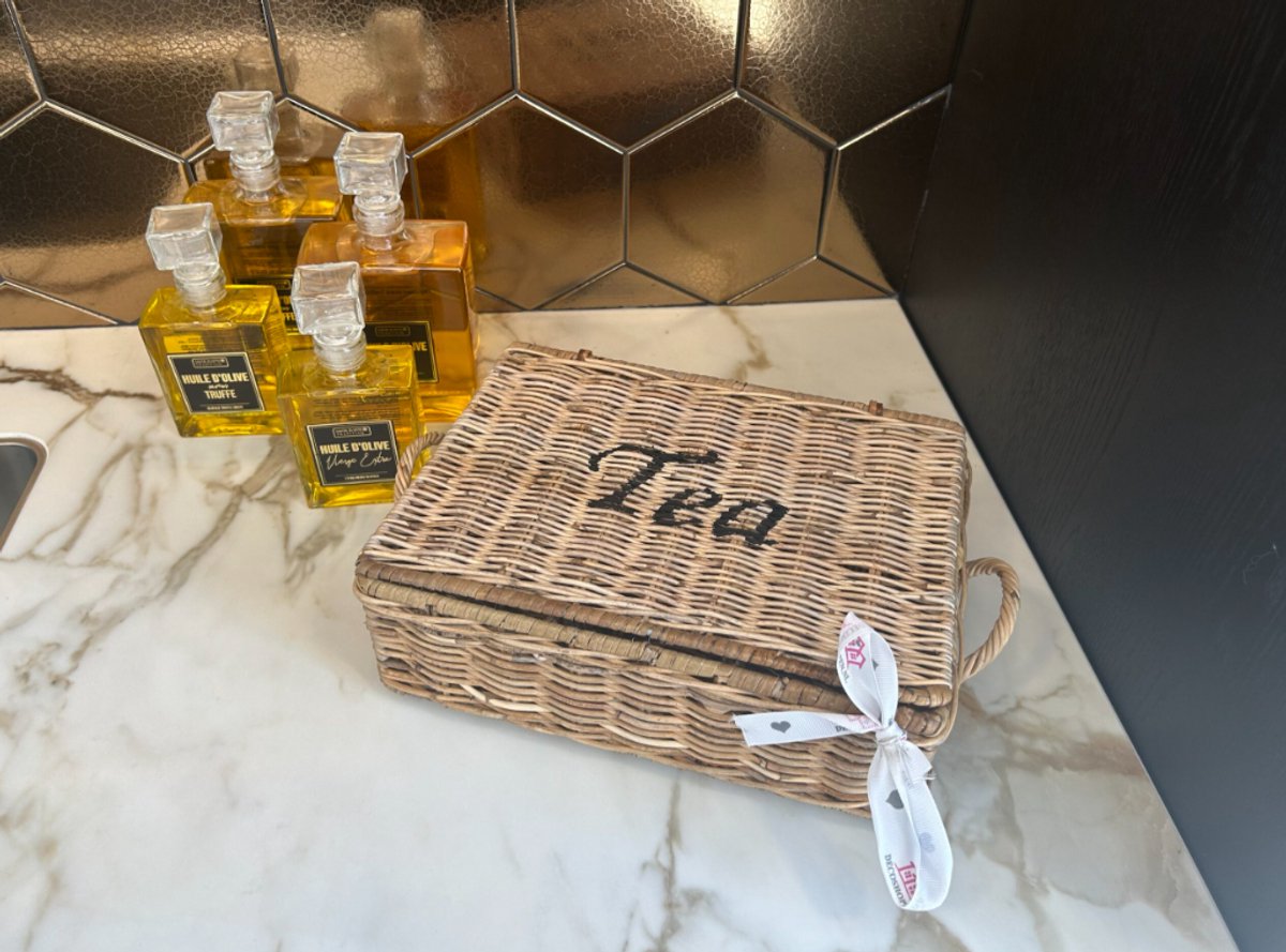 Rieten Thee doos 6 vaks - Rattan - Tea box - Opbergdoos - riet