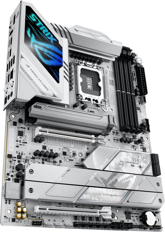 ASUS ROG STRIX Z890-A GAMING WIFI (2/8)