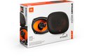 Verpakking met twee JBL Stage 1 962M ovale luidsprekers. De luidsprekers hebben een zwarte grille en oranje conussen. 560W piekvermogen, 70W RMS.
