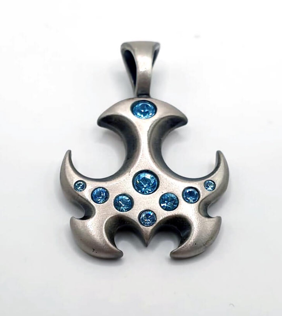 Hellebaard met Swarovski kristallen hanger(CR7)