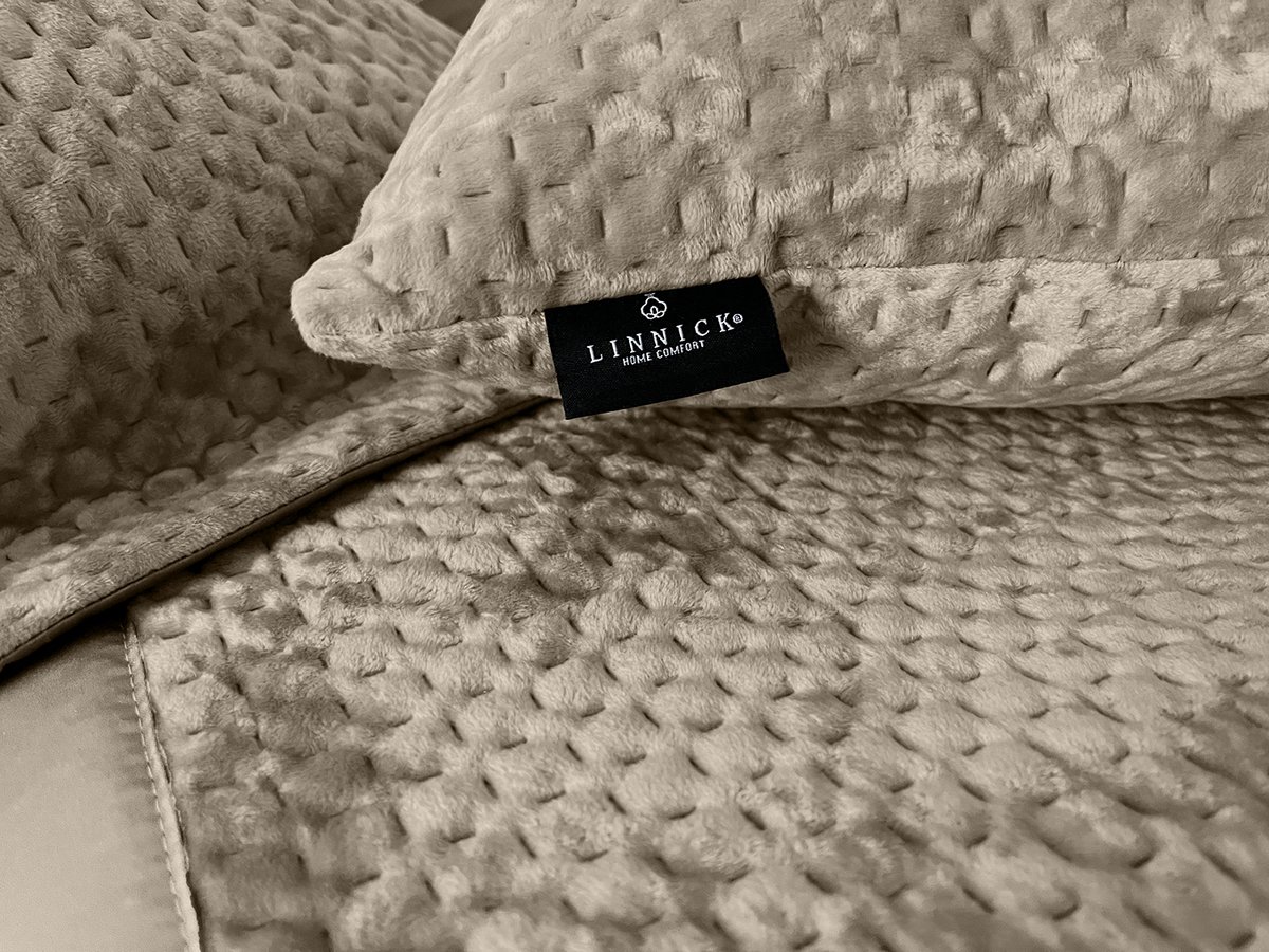 LINNICK Velvet Sprei - Bronze - 180x260cm - Bedsprei 1 persoons - Luxe Fluwelen Bedsprei - Bedsprei 180x260 — cadeau in Wonen & Interieur - foto 3