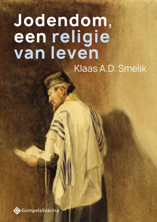 Man in religieuze kledij, met witte en blauwe sjaal, leest een boek. Titel: Jodendom, een religie van leven.