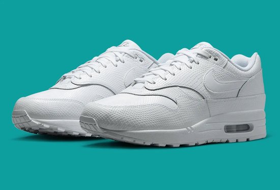 nike air max 1 se white