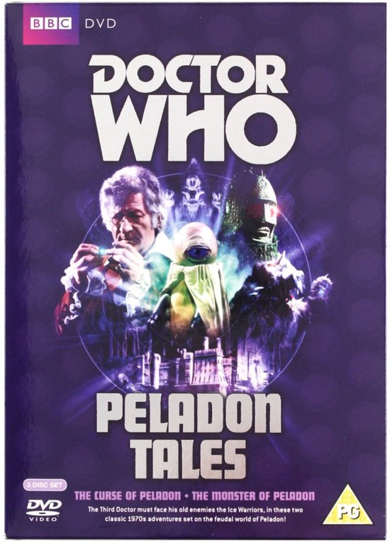 DVD-hoes van Doctor Who: Peladon Tales met de Derde Doctor en twee wezens in paarse gloed.
