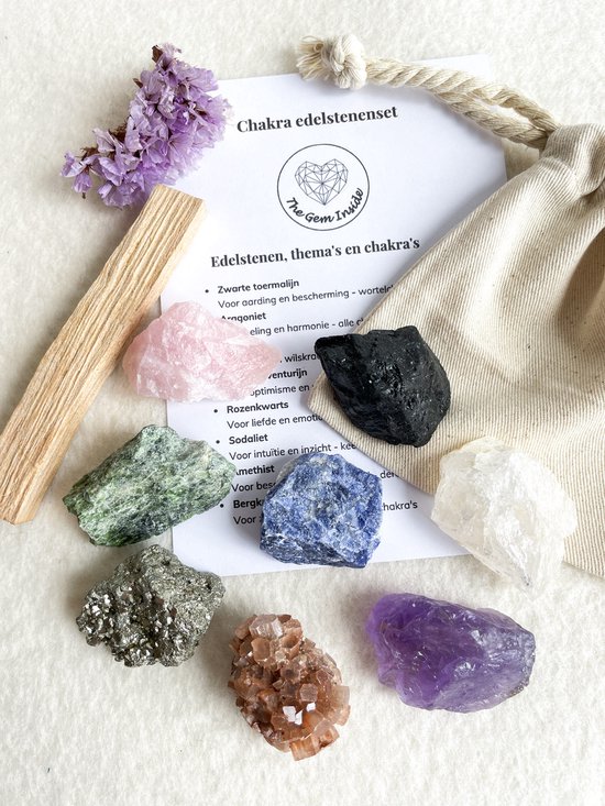 7 Chakra Edelstenen met Gouden Symbolen 7 Chakra Edelstenen met Gouden Symbolen