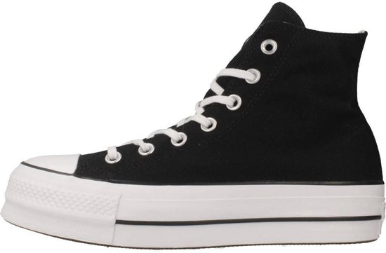 Zwarte Converse Chuck Taylor All Star Lift sneakers met witte veters en een dikke witte zool.