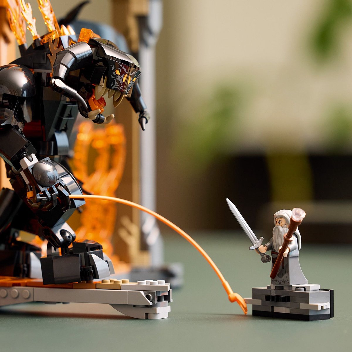 LEGO Icons Boekensteun: The Lord of the Rings – Balrog Set - 10367 – foto 8