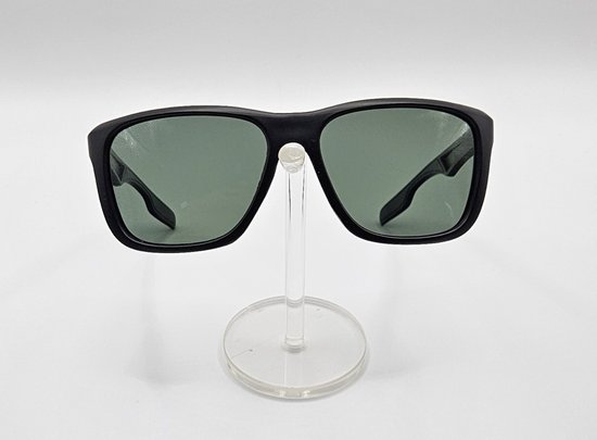 Stijlvolle gepolariseerde unisex zonnebril met UV-bescherming kat 3 inclusief brillenkoker en doekje / kost eyewear PZ2527 G / Aland optiek van Kost Eyewear — afbeelding 5