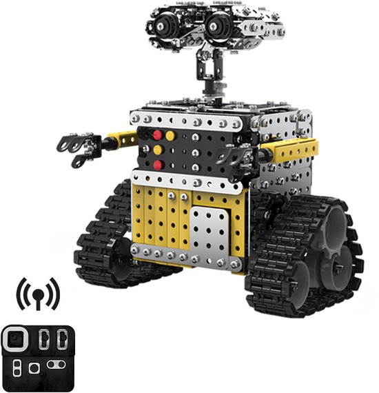Metalen robot op rupsbanden met gele accenten en een zwarte centrale romp, naast een zilveren afstandsbediening.