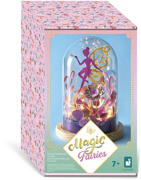 Janod Magic Fairies - Creatief Pakket - Maak Je Eigen Magische feeën Lichtgevende Stolp Vol Met Mooie Decoraties - Compleet Knutselpakket - Een Lichtgevende Creatie Om Je Kamer Te Versieren - Geschikt Vanaf 7 Jaar