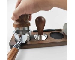 Houten 5-in-1 Espresso Tamper Station voor Koffie - Koffiestamper, Dispenser, Filtermand, Borstelhouder
